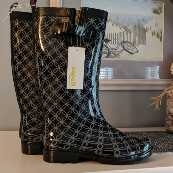 Capelli of New York Shoes - Capelli weather boots